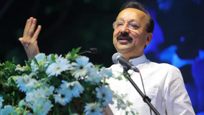 Baba Siddique: An Indian Restaurateur, Prominent figure in the Entertainment and Political circles